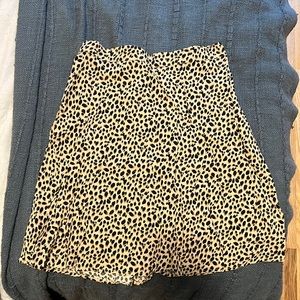 Old navy cheetah print skirt